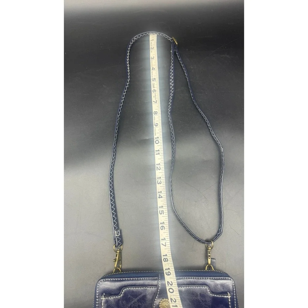 S Zone Blue Vegan Leather Crossbody Wallet Phone Bag Floral Button NEW